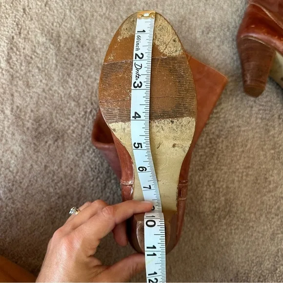 1970s Vintage Cognac Leather Tall Boots Stacked Heel Zip Size 7B - Picture 6 of 11